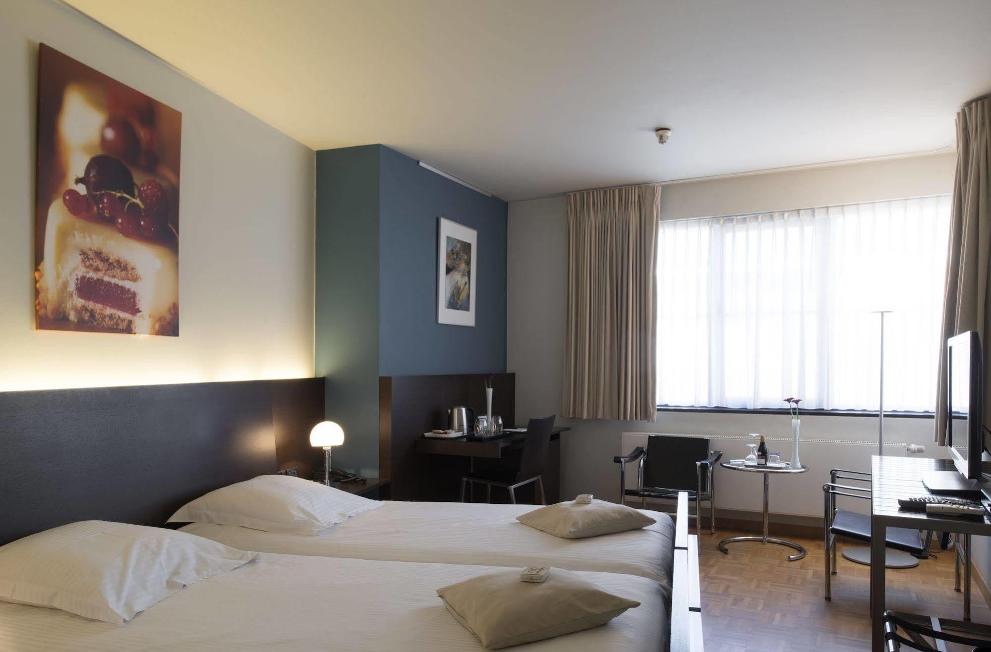 גיל Hotel Verlooy מראה חיצוני תמונה